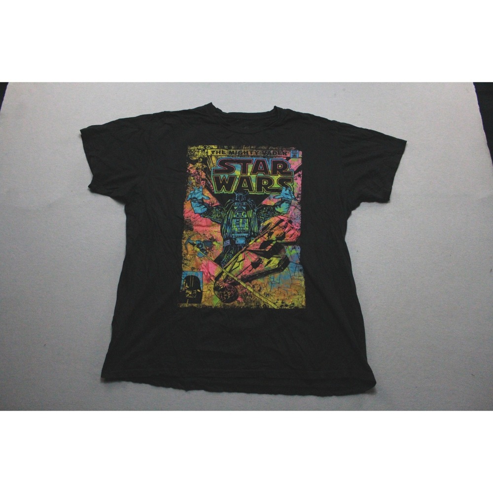 Star Wars T-Shirt Mens Large Black Excellent Comic Book Darth Vader Graphic Tee